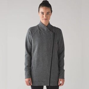 Lululemon Back To It Wrap, Heathered Speckled Black, size 2